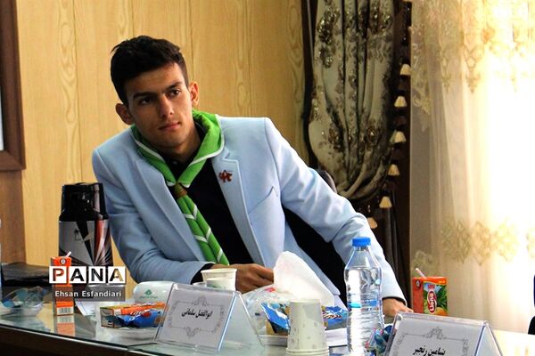 جلسه هیات رئیسه مجامع اعضاء و مربیان سازمان دانش‌آموزی آذربایجان شرقی
