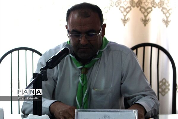 جلسه هیات رئیسه مجامع اعضاء و مربیان سازمان دانش‌آموزی آذربایجان شرقی