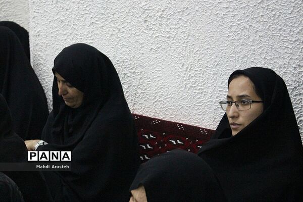 دیدار نماینده ولی فقیه و امام جمعه شهرستان بیرجند با کاروان حرم بارگاه رضوی