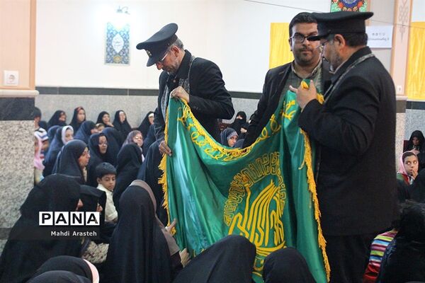 ورود کاروان زیرسایه خورشید مراسم جشن بانوان خادم‌یار رضوی در شهرستان بیرجند