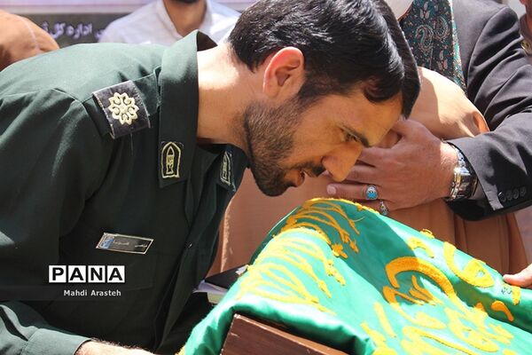حضور کاروان رضوی در دفتر ثبت اسناد رسمی خراسان جنوبی