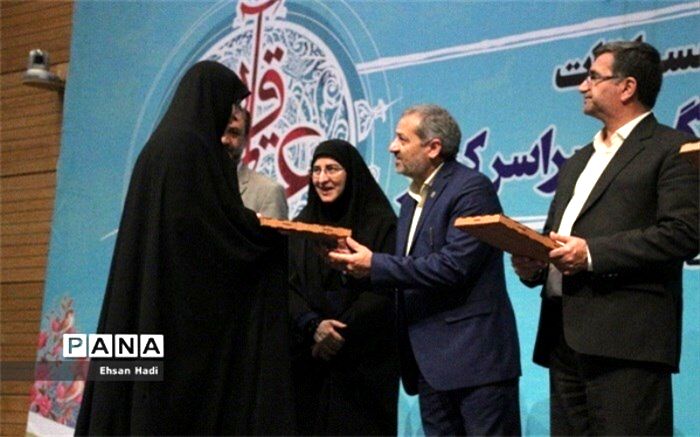 کسب رتبه سوم و چهارم کشوری توسط همکاران فرهنگی استان در مسابقات قرآن، عترت و نماز