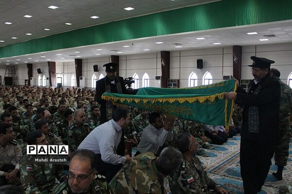 حضور کاروان زیرسایه خورشید حرم بارگاه رضوی در پادگان 04 امام رضا (ع) ارتش بیرجند