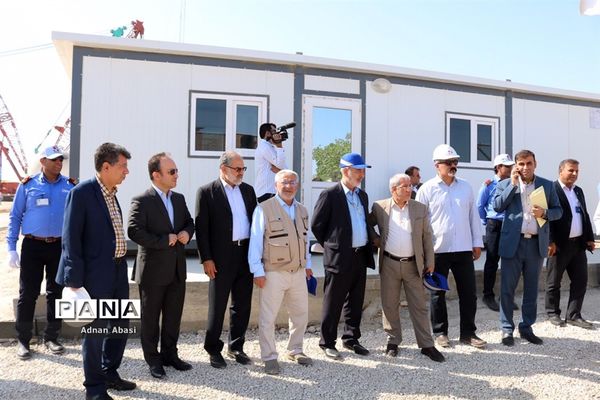 بازدید اسحاق جهانگیری از پالایشگاه های شهرستان مُهر