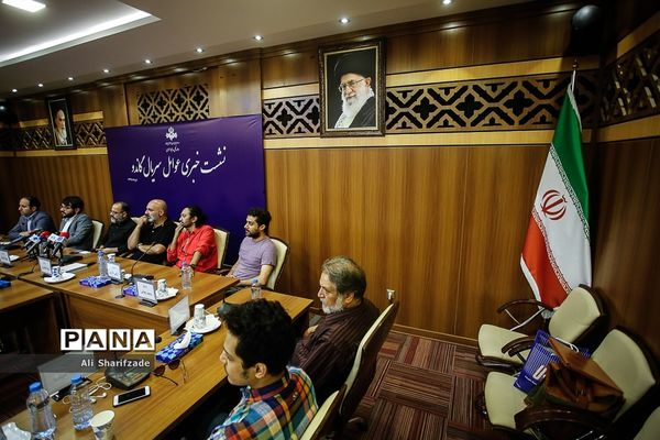 نشست خبری سریال گاندو