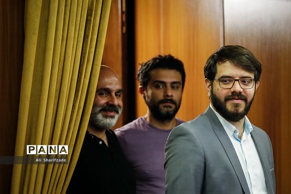 نشست خبری سریال گاندو