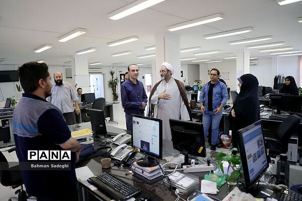 بازدید رئیس سازمان پژوهش و برنامه ریزی آموزشی آموزش و پرورش از خبرگزاری پانا