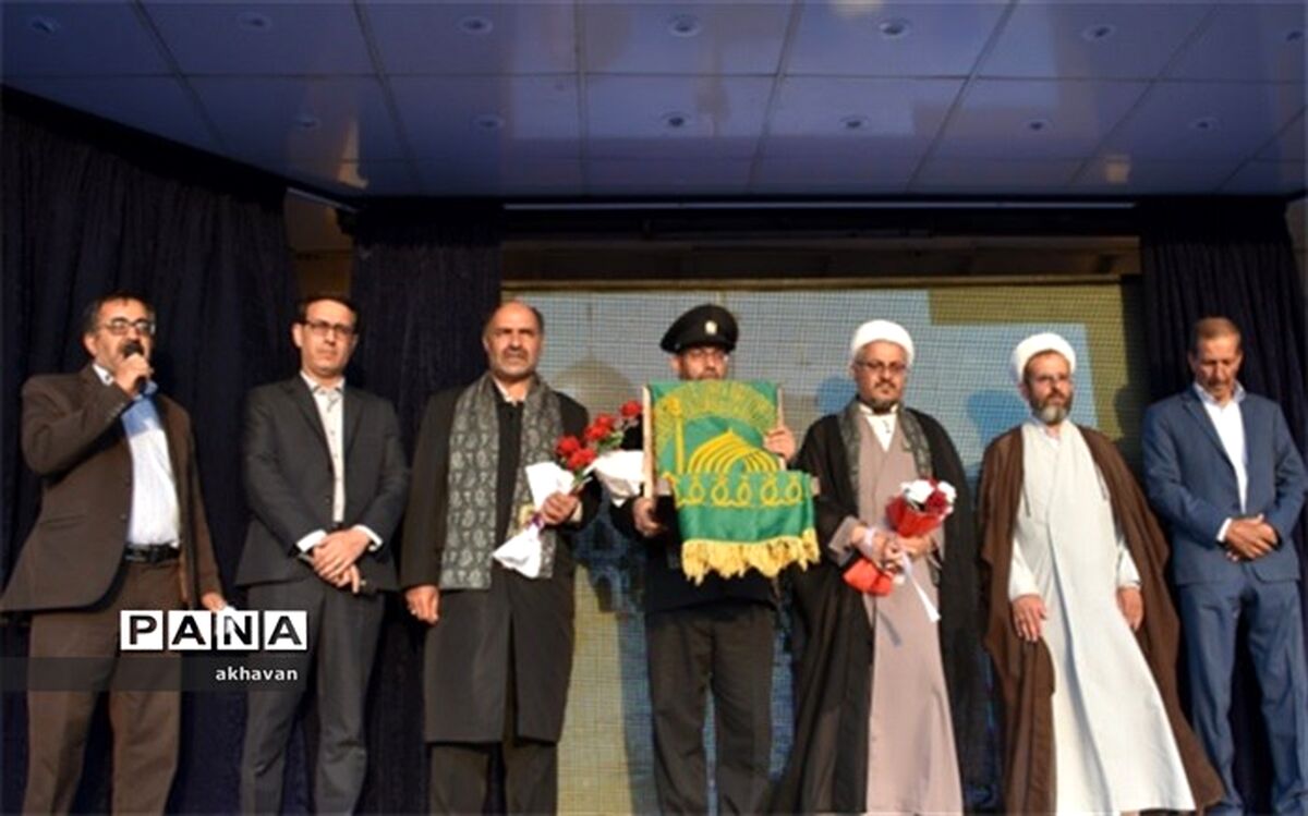 کاروان خدام حرم رضوی وارد بهاباد شد