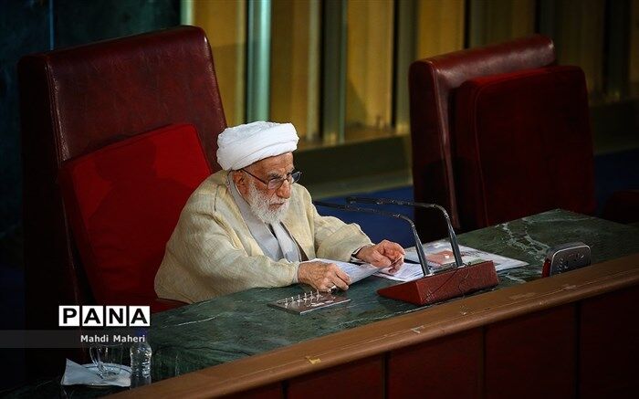 جنتی: اعضای شورای نگهبان وارد صف‌بندی‌های سیاسی نمی‌شوند