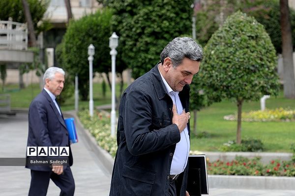 حاشیه جلسه هیأت دولت