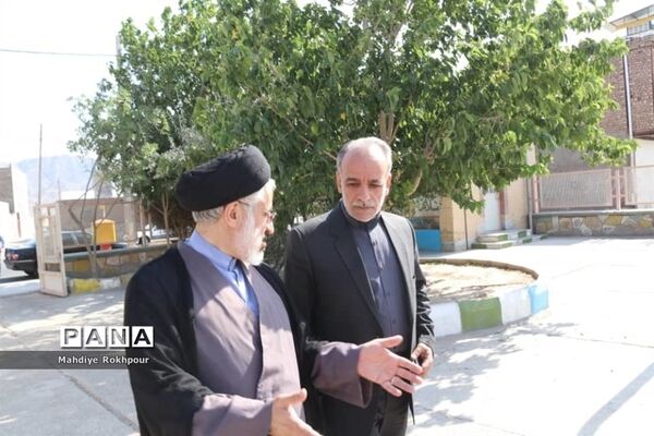 بازدید معاون حقوقی وزارت آموزش و پرورش از مدارس بیرجند و خوسف