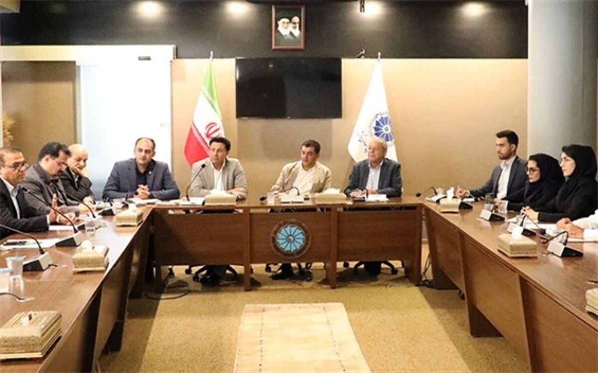 65درصد مالیات کشور را تولیدکنندگان پرداخت می‌کنند