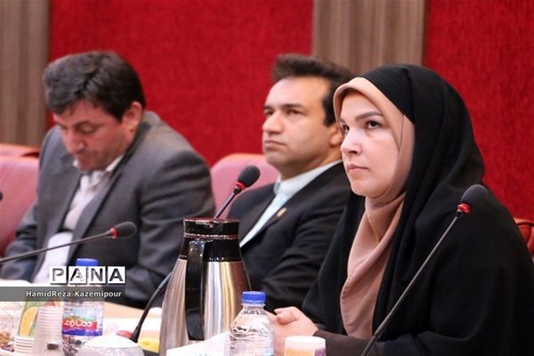 نشست شورای معاونان اداره‌کل و روسای ادارات آموزش و پرورش شهرستان‌های استان تهران