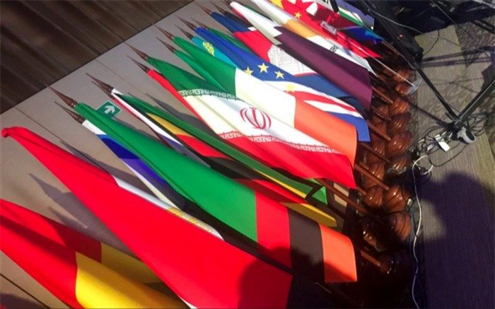 جابجایی پرچم ایران و اسرائیل در اجلاس توسعه نظام پارلمانی در مسکو+ عکس