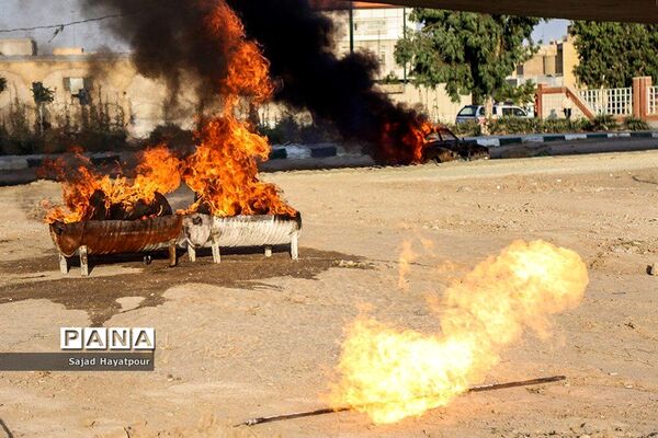 مانور عملیاتی کنترل و اطفاء حریق در میدان ۷۲ تن