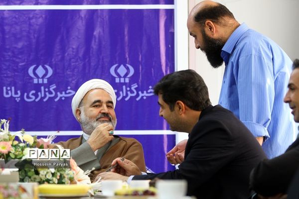 حضور معاون حقوقی و امور مجلس آموزش و پرورش در خبرگزاری پانا