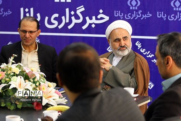 حضور معاون حقوقی و امور مجلس آموزش و پرورش در خبرگزاری پانا