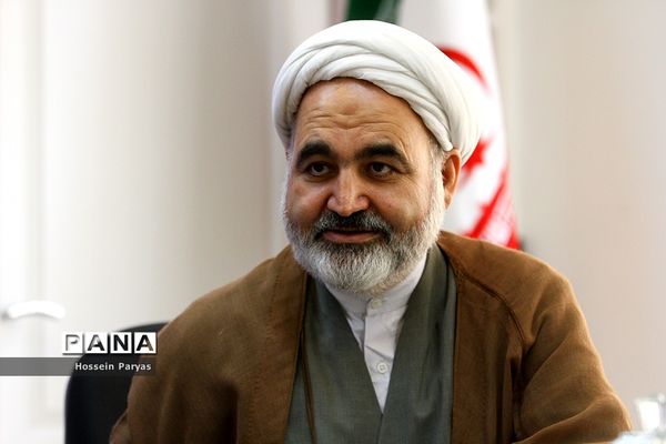 حضور معاون حقوقی و امور مجلس آموزش و پرورش در خبرگزاری پانا