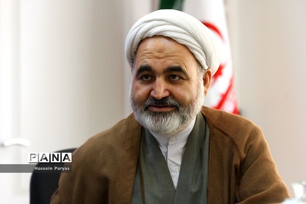 حضور معاون حقوقی و امور مجلس آموزش و پرورش در خبرگزاری پانا