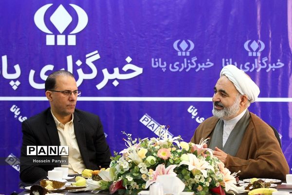 حضور معاون حقوقی و امور مجلس آموزش و پرورش در خبرگزاری پانا