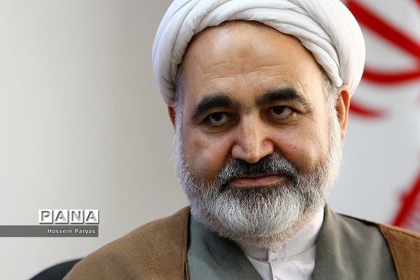 حضور معاون حقوقی و امور مجلس آموزش و پرورش در خبرگزاری پانا
