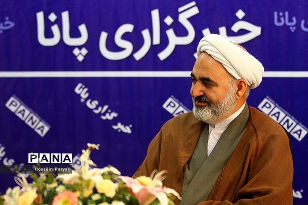 حضور معاون حقوقی و امور مجلس آموزش و پرورش در خبرگزاری پانا