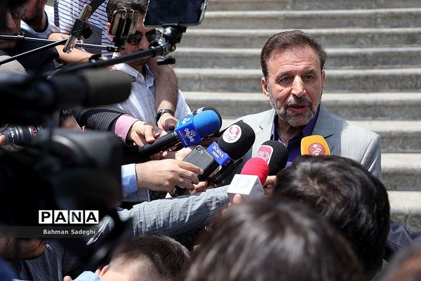 حاشیه جلسه هیأت دولت