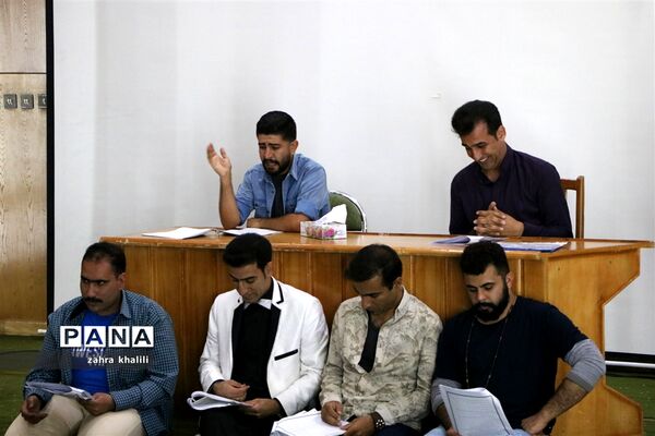نمایشنامه خوانی مافیای شیرکاکائو