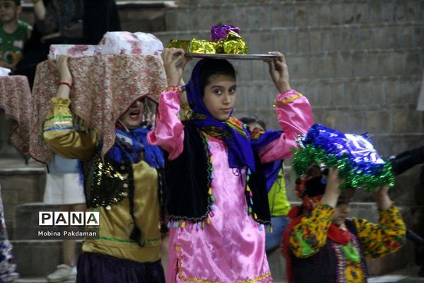 جشن روز ساری