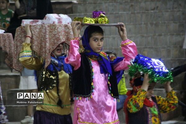 جشن روز ساری