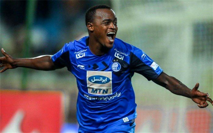 هدیه بزرگ آقای مدیر برای آبی‌ها: ستاره آفریقایی استقلالی می‌شود