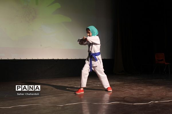 افتتاح پایگاه اوقات فراغت کانون مهدیه همدان با حضور مسئولان آموزش و پرورش استان