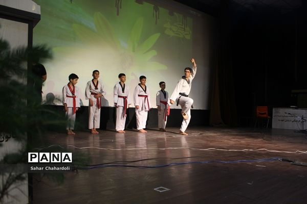 افتتاح پایگاه اوقات فراغت کانون مهدیه همدان با حضور مسئولان آموزش و پرورش استان