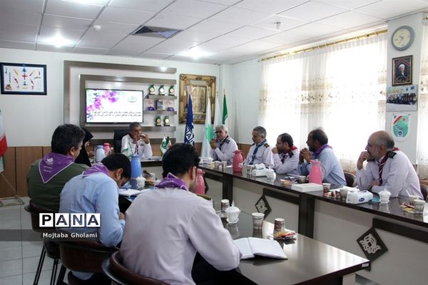 کارگاه آموزشی رابطین سامانه ملی نظارت برتهیه و توزیع لباس فرم دانش‌آموزان