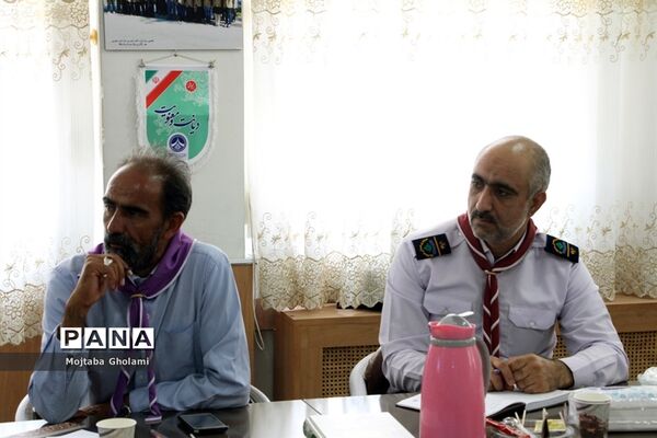 کارگاه آموزشی رابطین سامانه ملی نظارت برتهیه و توزیع لباس فرم دانش‌آموزان