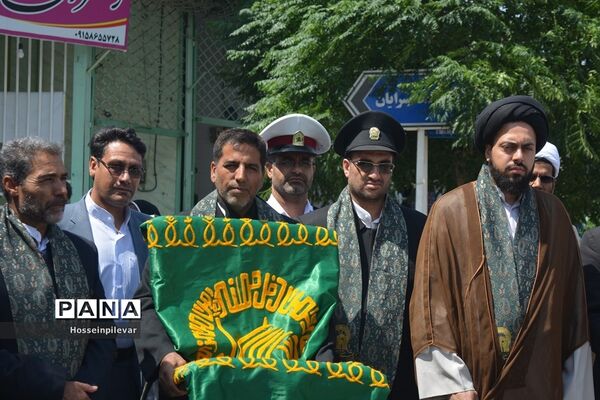 جشن دهه کرامت و حضور دومین گروه کاروان خدام رضوی در شهرستان سرایان استان خراسان جنوبی