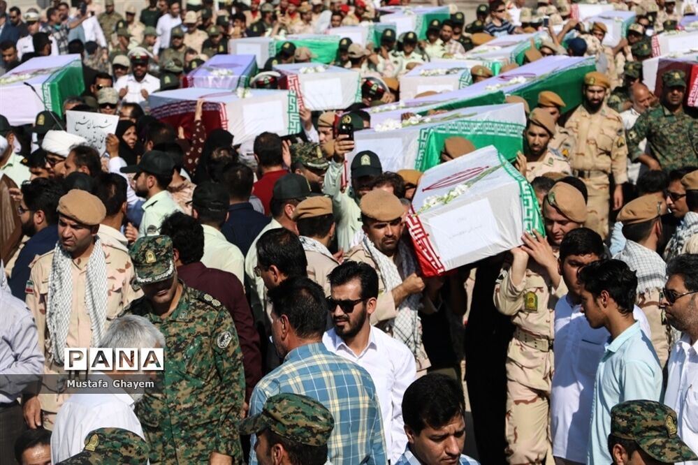 بازگشت پیکر پاک 44تن از شهدای جنگ تحمیلی از مرز شلمچه به میهن