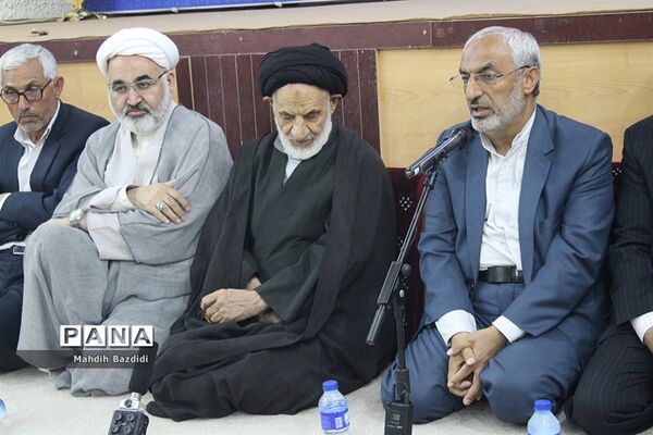 دیدار نماینده ولی فقیه درخراسان جنوبی با اعضای کمیسیون آموزش مجلس