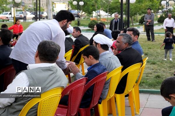 تجمع بزرگ مردمی حافظان حریم خانواده در شهرستان فیروزکوه