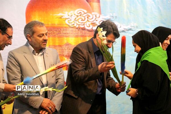 آغاز چهاردهمین دوره اردوی زیارتی دانش‌آموزان دختر زیارت‌اولی سراسر کشور در مشهد مقدس