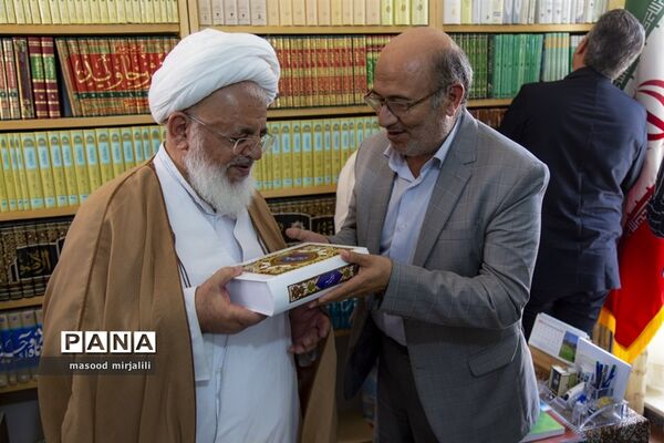 نشست خبری نماینده ولی فقیه و امام جمعه یزد