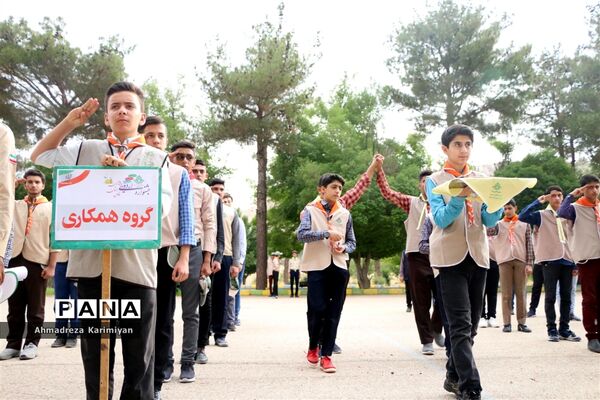 اولین روز از اردوی استانی پیشتازان فارس