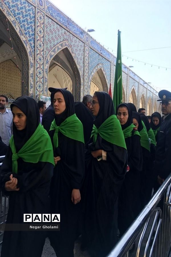 چهاردهمین دوره اردوی زیارتی دانش‌آموزان دختر زیارت‌ اولی سراسر کشور در مشهد مقدس