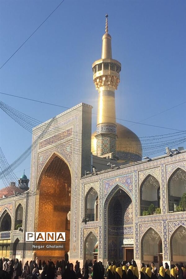چهاردهمین دوره اردوی زیارتی دانش‌آموزان دختر زیارت‌ اولی سراسر کشور در مشهد مقدس