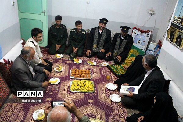ورود کاروان زیرسایه خورشید به شهرستان دیارگل‌های نرگس استان خراسان جنوبی