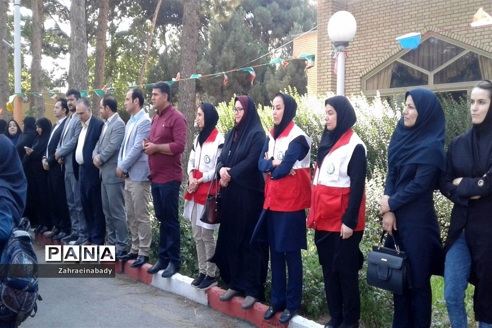 بازدید فرماندار شهرستان ملارد از اردوگاه شهید منتظری شهریار