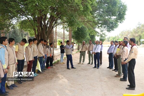 ایستگاه‌های مهارت‌های آموزشی در اولین روز از اردوی استانی پیشتازان فارس