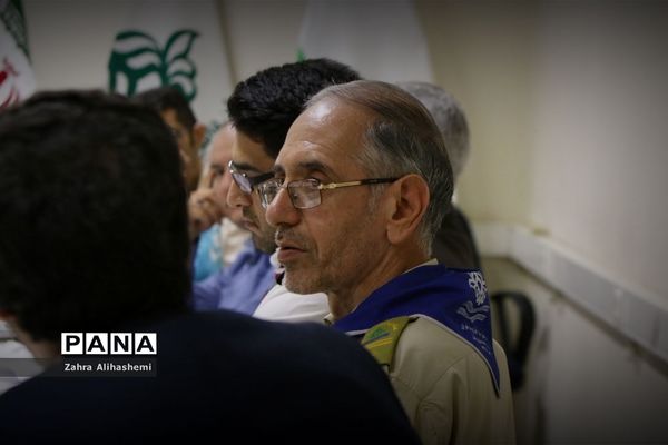 جلسه مربیان متخصص پیشتاز اردوی ملی دانش‌آموزی