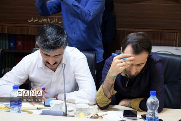 نشست خبری رئیس شورای اسلامی استان آذربایجان شرقی