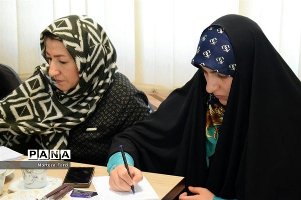 نشست خبری رئیس شورای اسلامی استان آذربایجان شرقی